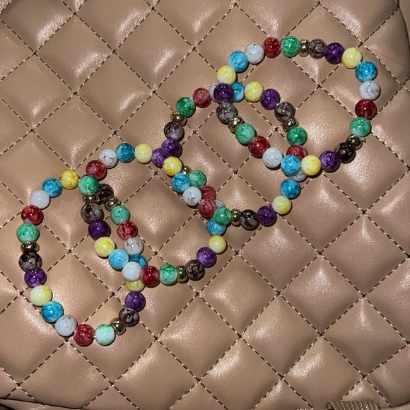 Color Bead Bracelet - Picture 3 of 3